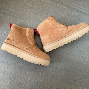 UGG Neumel Zip Platform Boot